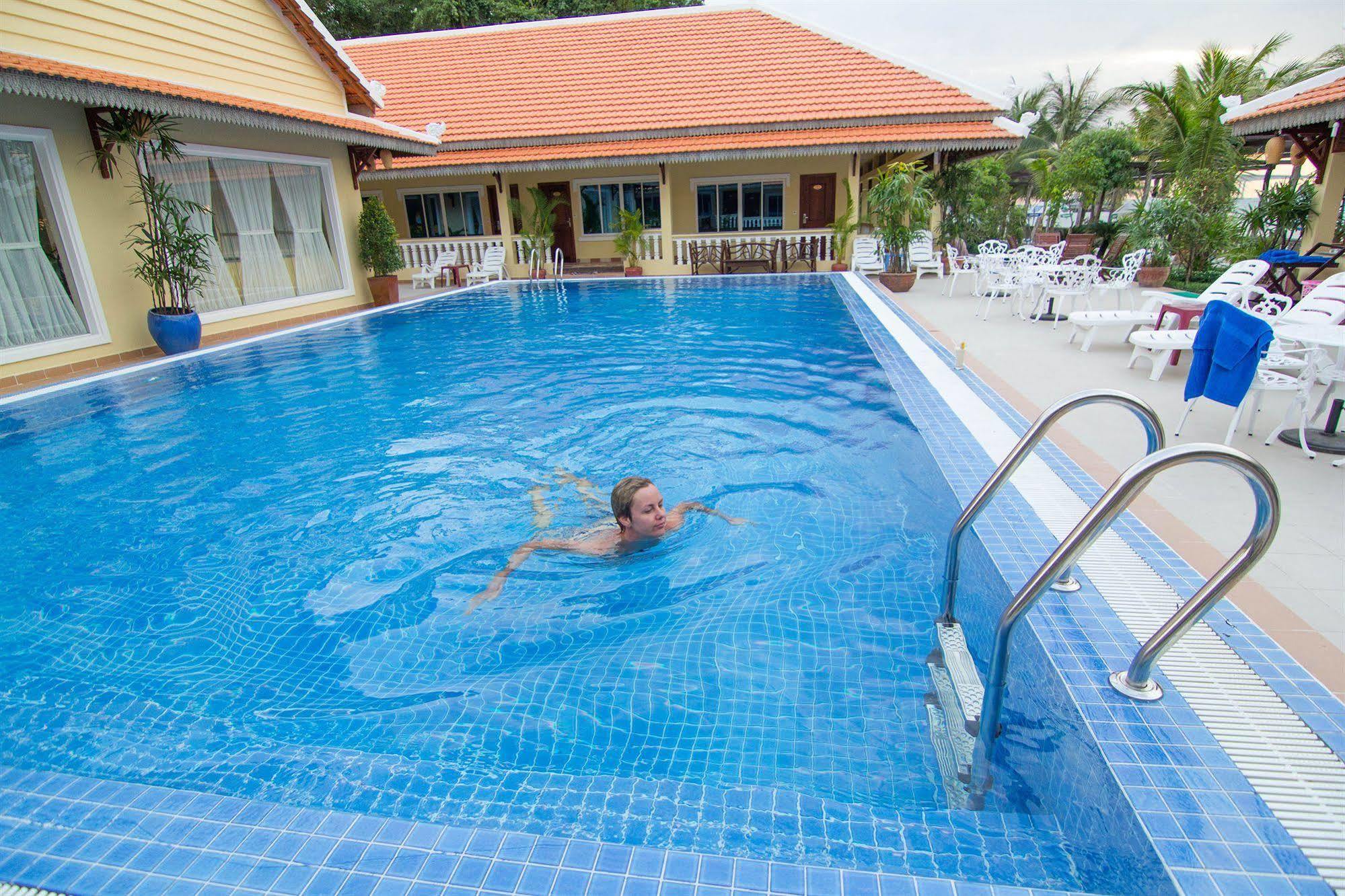 The Rich Resort And Casino Sihanoukville Exterior photo